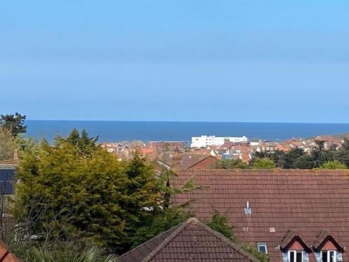 Sheringham, Norfolk - Seaside Retreat - 15 min walk to beach