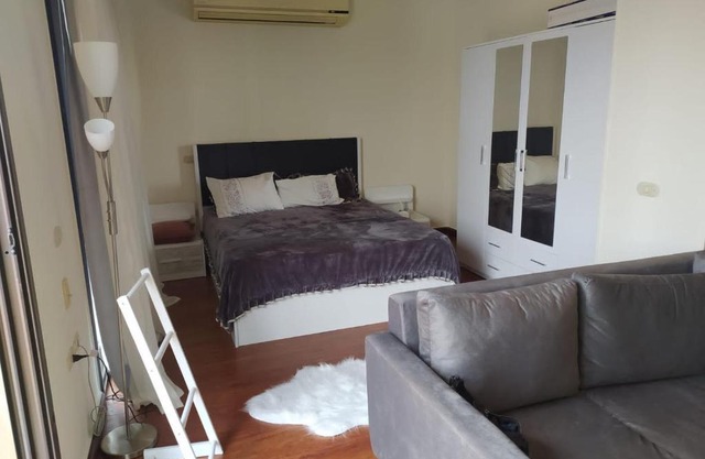 Shery's flat