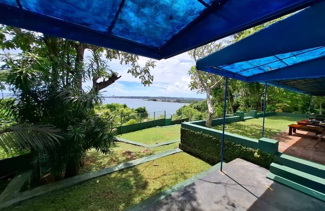 Shore Beach Villa
