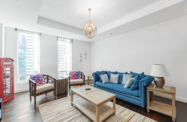 Short stay Limestone House DIFC 2 bedrooms