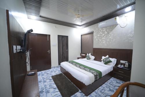 Shyam Shakti Villa