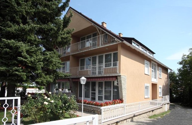 Siesta Apartmanház Balatonfüred