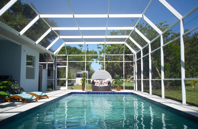 Siesta Key and Anna Maria Beach HUGE Family Home with HEATED saltwater pool