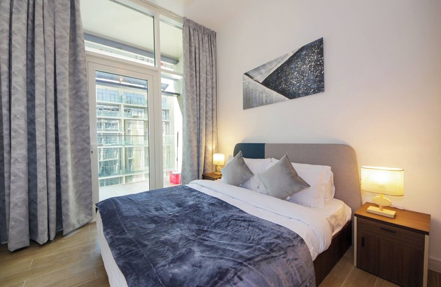 Silk Valley - Luxury 1 Bedroom close to Abu Dhabi Airport