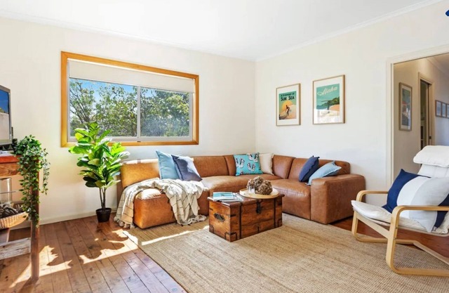 Silvermere Cottage - a cosy family getaway