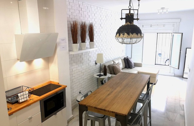 SILVINA SPACE MALAGA