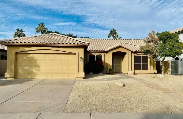 Single-Story home in Chandler-Entire House