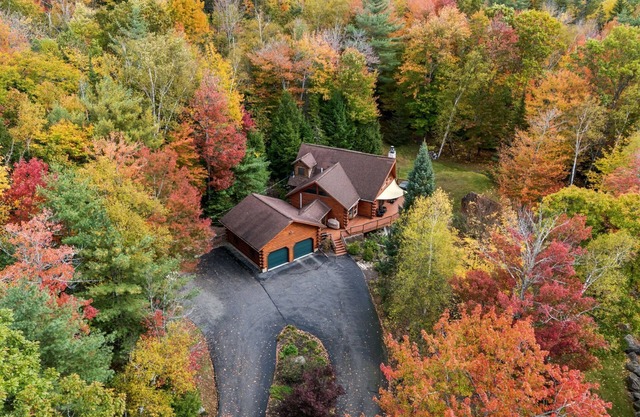 Ski+Hike|LargeGroupEscape|HotTub|FirePit|2GameRms