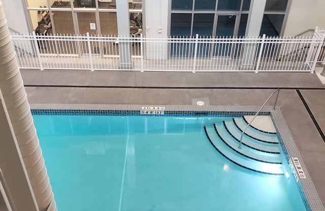 Ski In/Ski Out 1 Bedroom fully renovated condo right in Big White Ski Resort