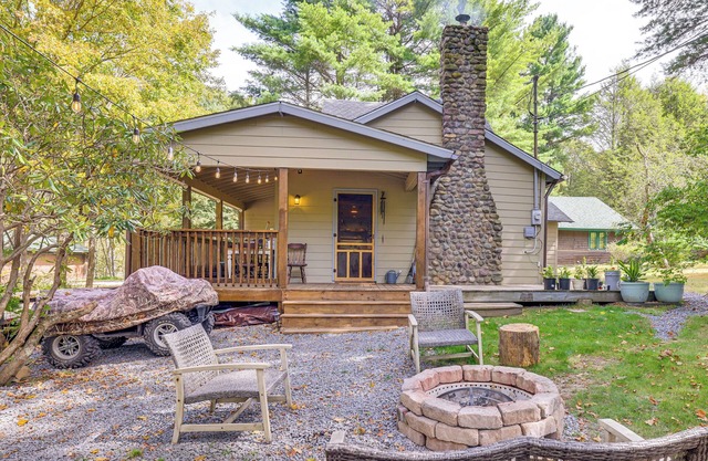Ski, Swim, Relax: Old-Fashioned Poconos Getaway