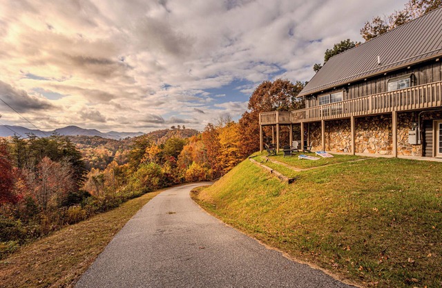 Sky Bear Lodge
