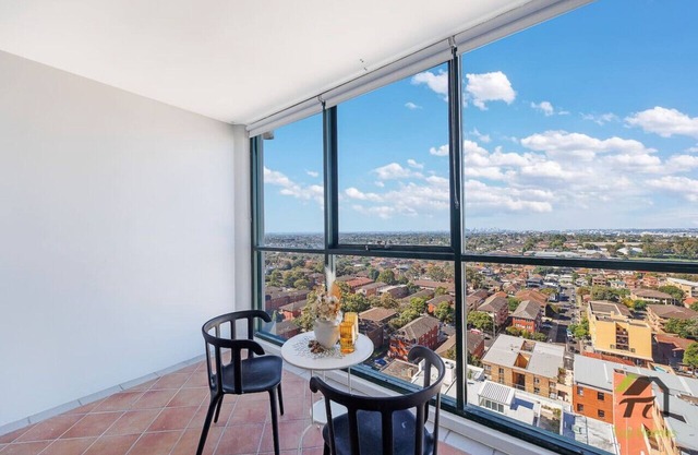 Sky-view 2B2B1G in Hurstville