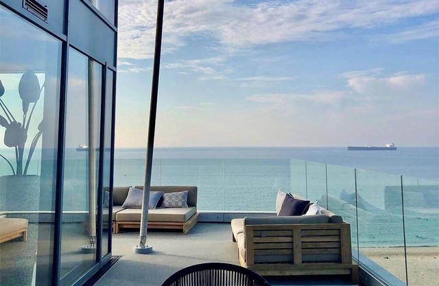Skyfall is a 3 bedroom, duplex, penthouse apartment above Gyllyngvase beach