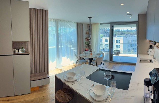 Skyline Penthouse Retreat – Luxury in Ljubljana