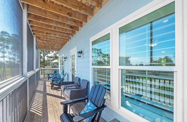 Sleeps 14, Pet Friendly, Golf Cart Included, Arcade in bunk room, Waterfront