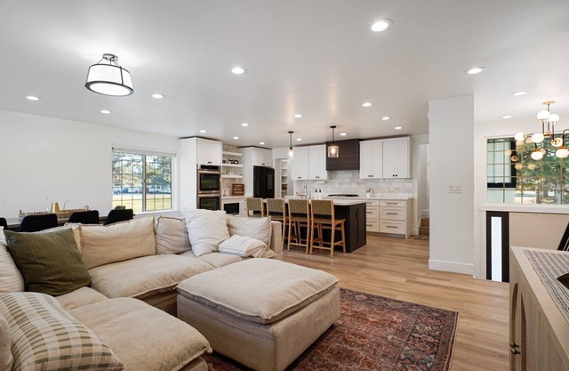 SLEEPS 20! Orem Oasis Game Room & Hot Tub Retreat