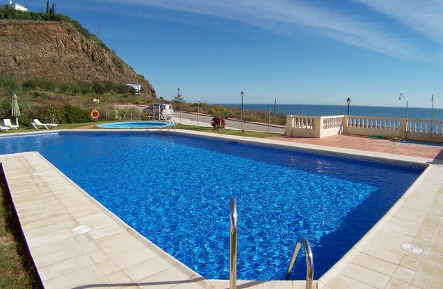 Sleeps 4 | Torrox Beach Club | CG R985