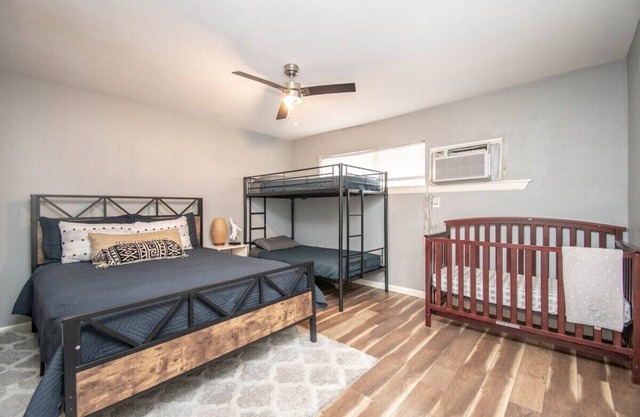 Sleeps 6 | 2 Beds + Bunk | Crib | Budget-Friendly