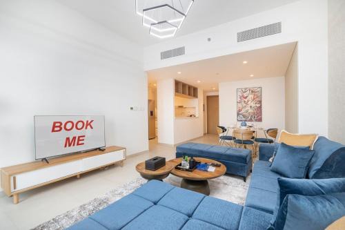 Sleeps 6 flat near Burj Khalifa