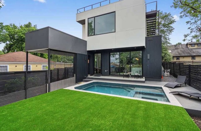 Sleeps 8-Luxury Home near Zilker