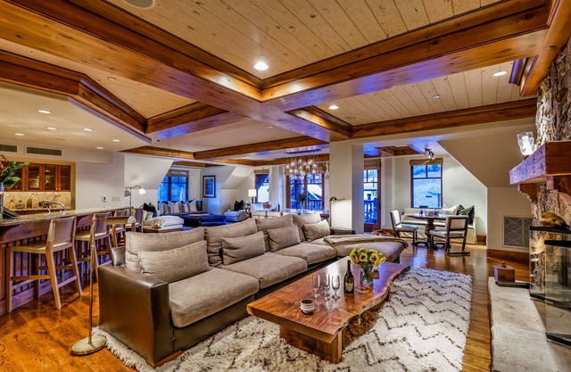 Snowflake Penthouse by Cuvee | Mountain&Slope view