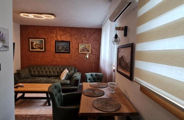 Sofi apartment