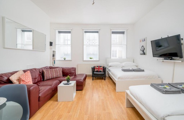 Soho Apartment Sleeps 4, Covent Garden & Leicester Square