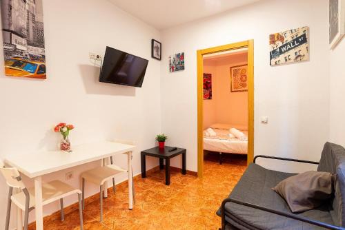 Soho Rooms CityCenter, Young People Only, Solo Jóvenes