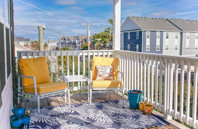 Sojourn Bay Breeze Retreat 4 BR Beach Home