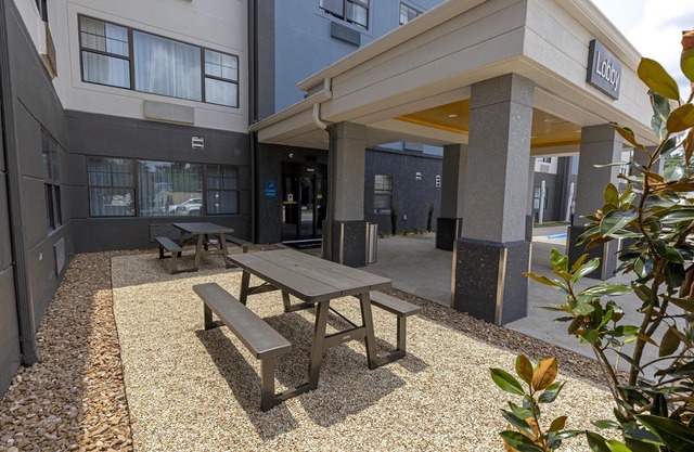Sonesta ES Suites Lafayette Airport
