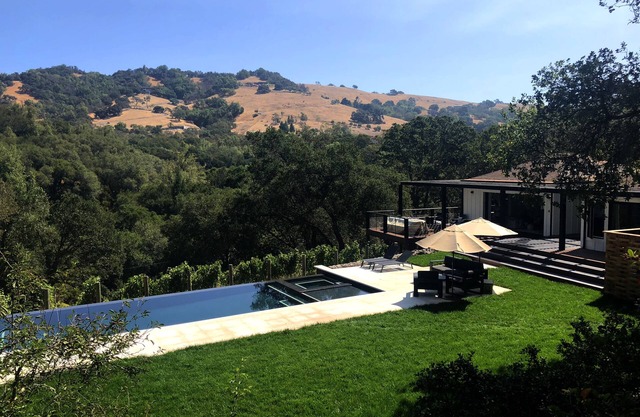 Sonoma Vineyard Estate, Pool, Spa, Bikes