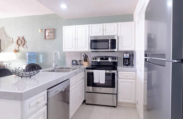 Sonoran Spa N502 - 1 BR Next to the Pool, High Speed Wi-Fi - Beachfront Upper Floor Luxury Condo