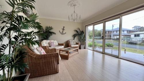 Sought After Location Quiet Village Of Berrara