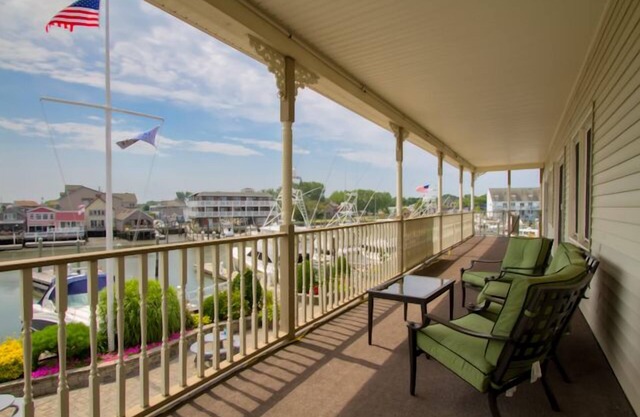 South Jersey Marina, one of the coast's leading boutique marinas, is making their owner's quarters available for weekly rental, Sunday to Sunday.