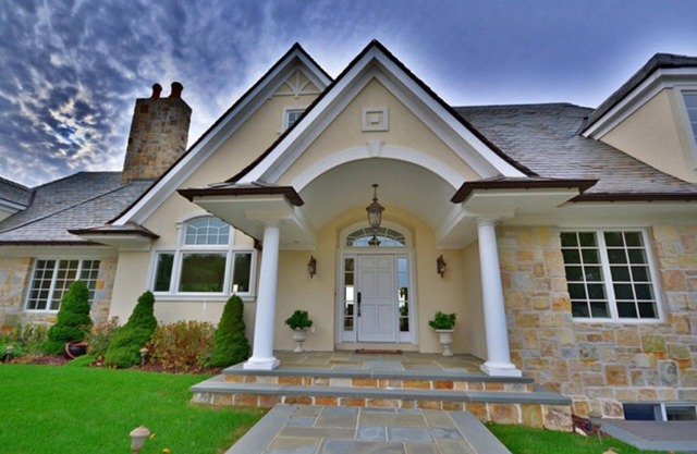 Southampton Luxury Waterfront Villa Rental
