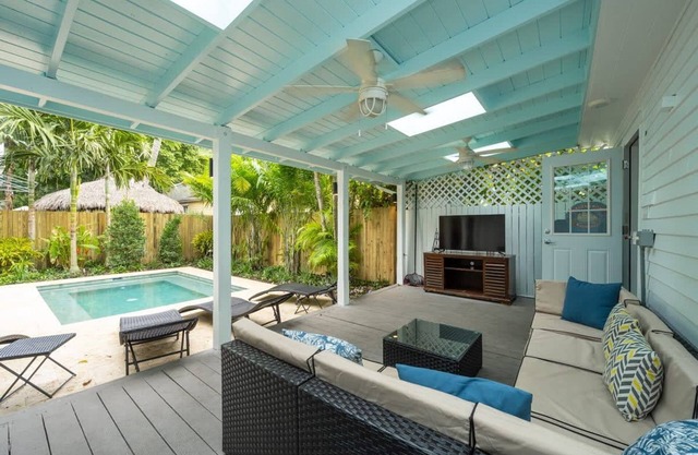 Southern Palms by Brightwild Pool Parking