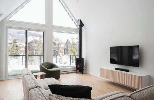 Spa and Mountain - Villas Perspective - Amandine