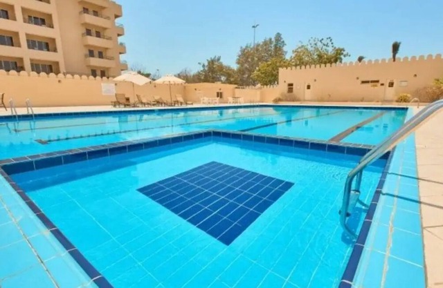 Spacious 1 bedroom apartment 2 min from Al Hamra mall