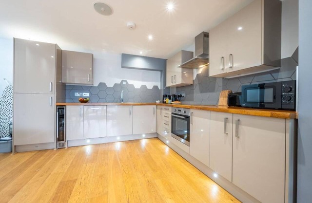 Spacious 1-Bedroom Pontcanna Getaway