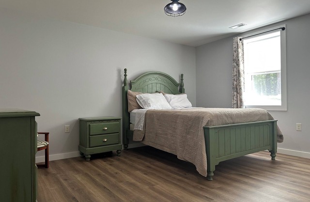 Spacious 1-bedroom apartment in Scottsville.