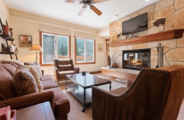 Spacious 2BR Condo at The Charter D140 – Prime Location with Modern Updates