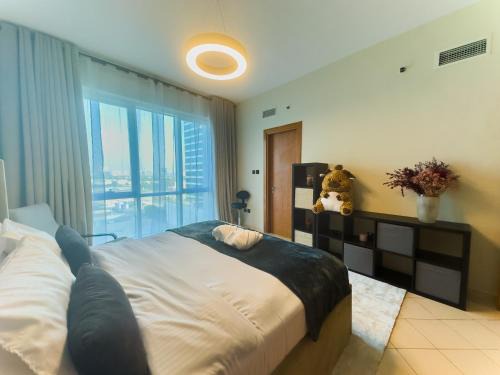 Spacious 2BR in Lago Vista Tower