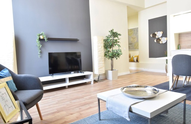 Spacious 3-bedroom apartment with WiFi, AC in beautiful Budapest