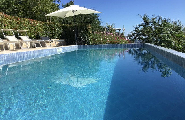 Spacious 3 bedroom self-contained apartment. Swimming pool and stunning views