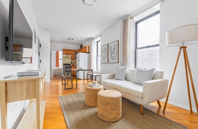 Spacious 3BR 2BA Apartment in NYC!