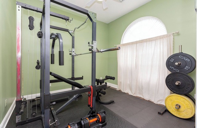 Spacious 4-bedroom house with AC and fitness room in brilliant Grovetown