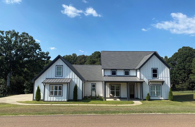 Spacious 4BR/3.5BA Family Home- Minutes from the Square & Ole Miss
