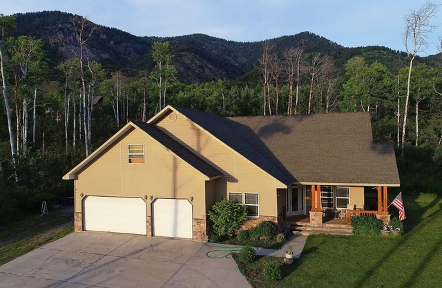 Spacious 5 BR home on the "Ranch"