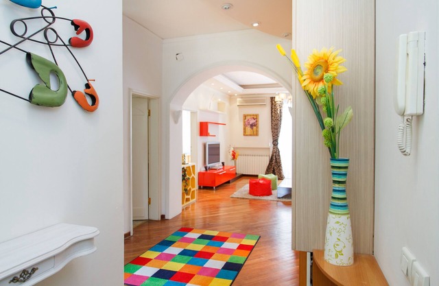 Spacious 92m2, prime location condo. Comfortable. Makes you feel like at home.