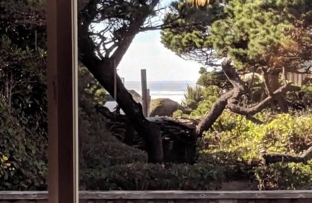 Spacious, Affordable, Family House, Super Close to Beach- Heceta Haven